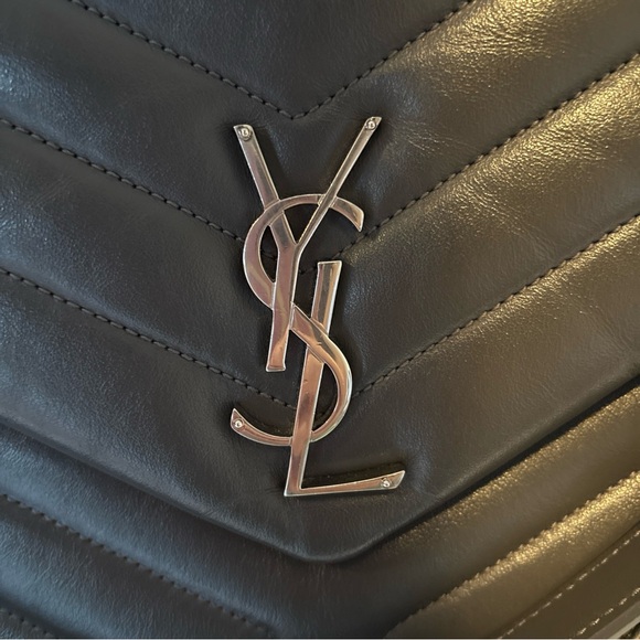 Yves Saint Laurent Metallic Gray Chevron Shoulder Bag - Picture 16 of 16